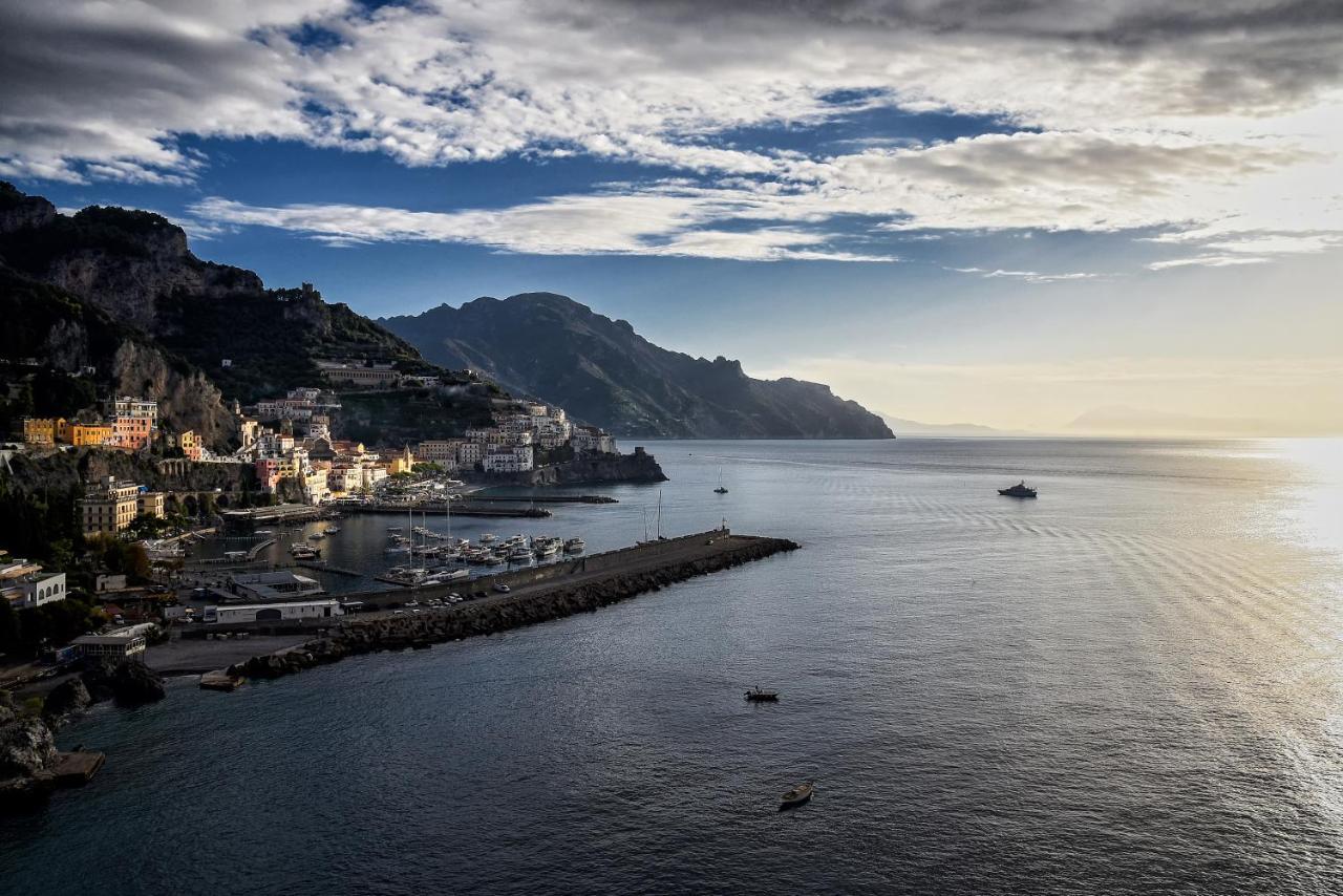 Hotel Miramalfi Luaran gambar
