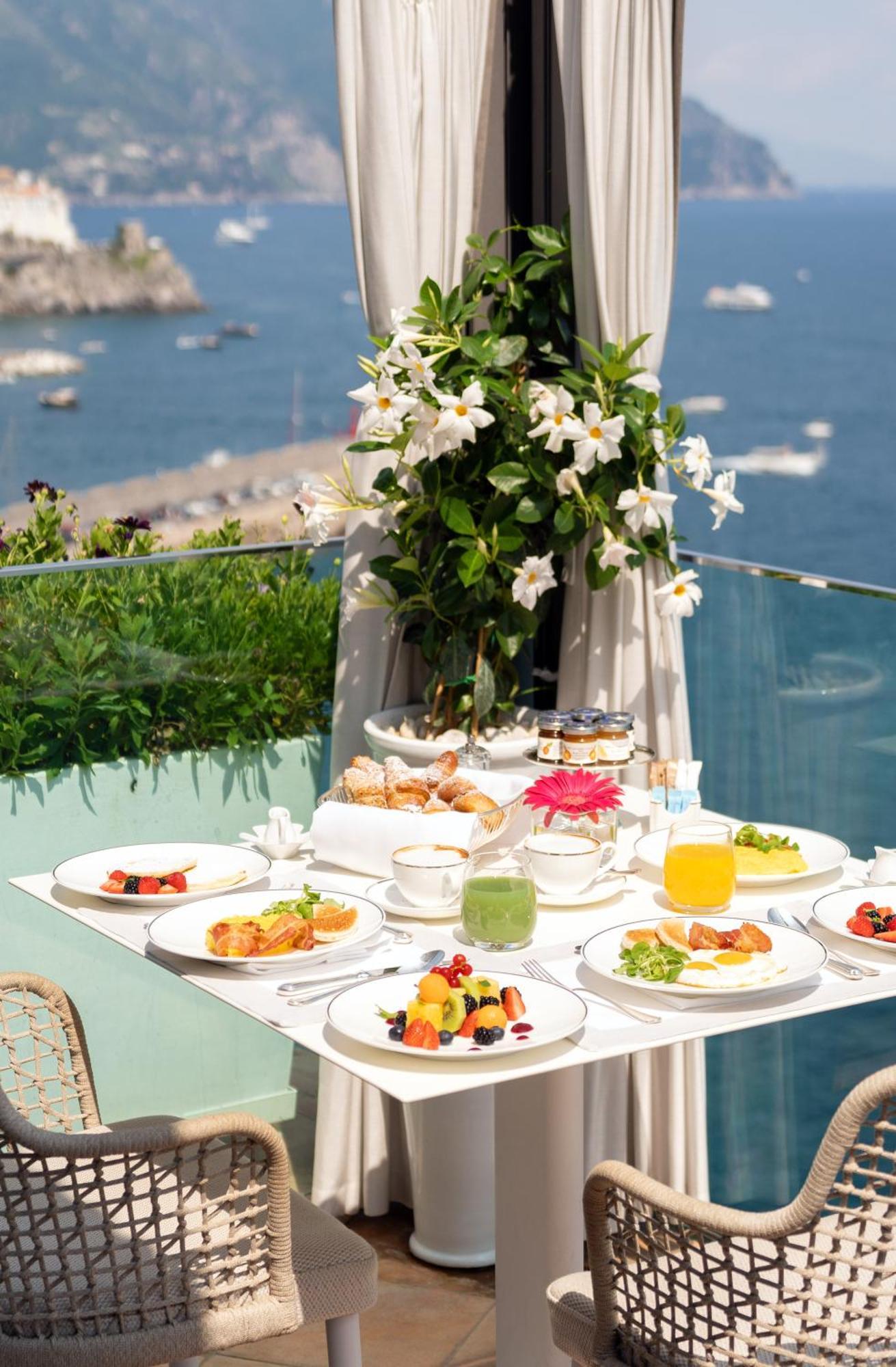 Hotel Miramalfi Luaran gambar